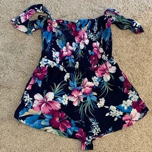 Mini strapless floral romper